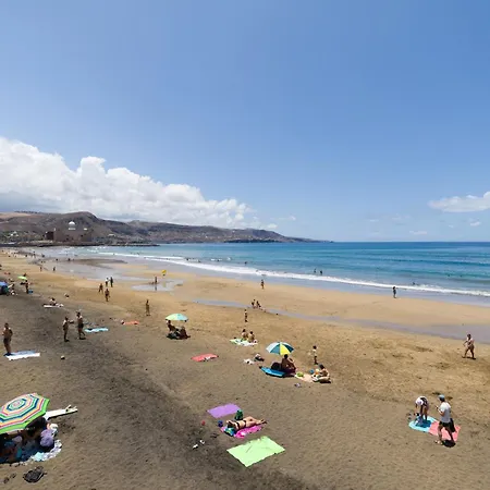 Beachfront In Palmas By Playa Canteras Holiday home Las Palmas de Gran Canaria