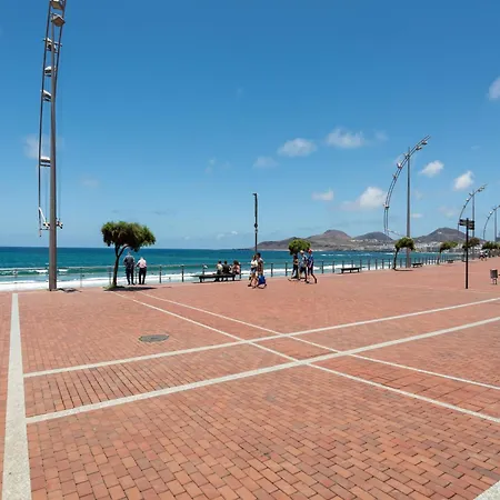 Beachfront In Palmas By Playa Canteras * Las Palmas de Gran Canaria